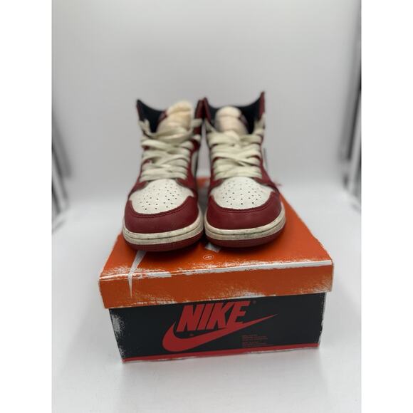 Size 5 (GS) - Jordan 1 Retro OG High Chicago Lost & Found - Picture 1 of 7